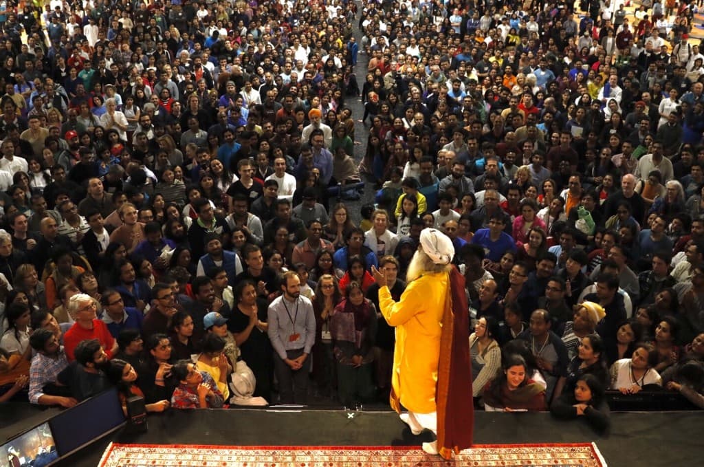The Iconic Golden Gate Bridge City Experiences Inner Engineering With Sadhguru