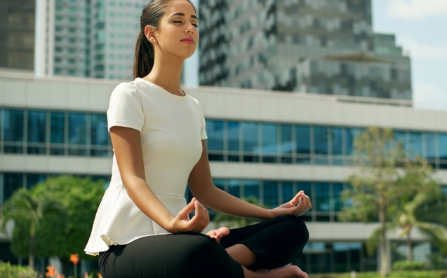 how-yoga-makes-stress-free-living-possible